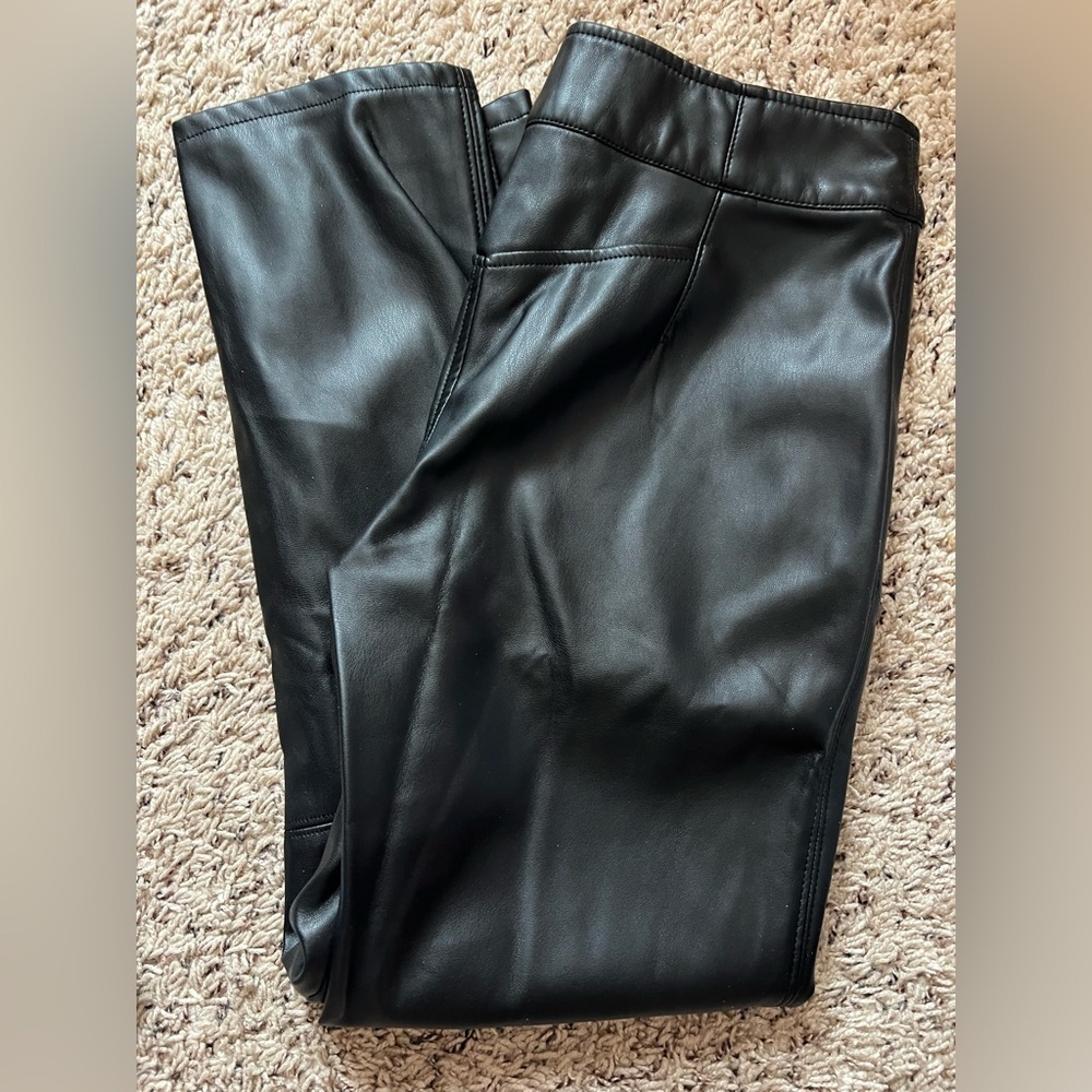We The Free Unapologetic Pedal Pusher Pants in Black Size 0 NWT - Picture 6 of 10